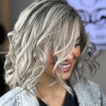خدمات تخصصی رنگ مو و آموزش سارا