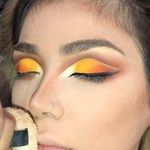 سالن زیبایی نگار