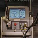 کلینیک لیزر خورشید