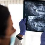 دندانپزشکی  تخصصی دکتر کمالی حکیم