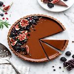 قنادی بهار سرچشمه