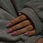 سالن ناخن روسی و زیبایی تمام استریل رخ