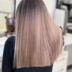 مرکز کراتین و احیا مو و پوست سر“صنم”