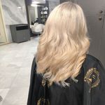 مرکز رنگ و لایت و کراتین احیا مو