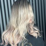 مرکز رنگ و لایت و کراتین احیا مو