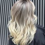 مرکز رنگ و لایت و کراتین احیا مو