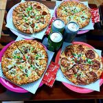 پیتزا گلدمام