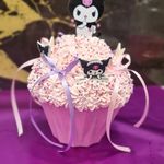 کیک وشیرینی وشکلات خانگی نفیس