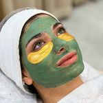 آرایشگاه زنانه نگارگر