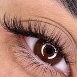 سالن زیبایی ثنا (تخصص ناخن و مژه)