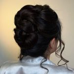 سالن زیبایی و آرایشگاه زنانه تيار