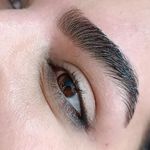 میکاپ آرتیست و ابروکار فوق تخصص اصفهان
