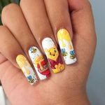 سالن تخصصی کاشت و طراحی ناخن شیوا