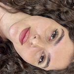 خدمات تخصصی مژه ساناخادمی