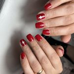 خدمات کاشت ناخن یاسمن