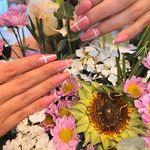 خدمات تخصصی ناخن ملینا