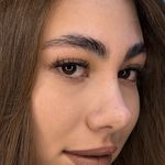 سالن تخصصی و زیبایی نازی