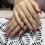 خدمات تخصصی ناخن هانیه (تخفیفات یلدایی)