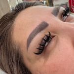 میکاپ شنیون تخصصی .کاشت مژه.آموزش میکاپ