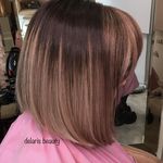 سالن زیبایی دلاریس