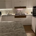 معمار و دیزاینر پروژه ساختمانی اشکان