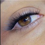 سالن زیبایی و آموزشگاه مروارید رخ آرا