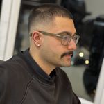 سالن آرایشگاه مردانه آتا