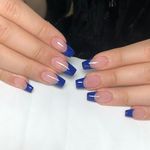 سالن زیبایی و مرکز تخصصی کاشت ناخن هلنا