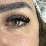 اکستنشن مژه لیفت مژه خدمات لایق چشمان تو