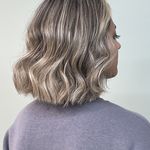 سالن زیبایی تخصصی  الهام و آزاده