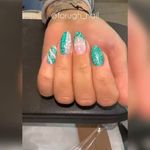 آموزش و خدمات تخصصی ناخن فروغ