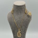 طلا فروشی عبادتی