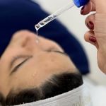 مرکز تخصصی پاکسازی پوست پریسا سلیمانپور