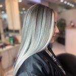خدمات تخصصی رنگ و لایت و کوتاهی مو هستی