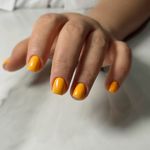 کاشت ناخن مهرانه متریال ژل با ۱۳سال سابق