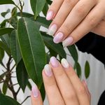 خدمات تخصصی ناخن یاس