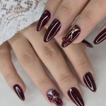 سالن تخصصی ناخن و مژه سارا عسگری