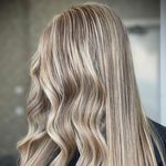 مرکز تخصصی رنگ٬لایت و کراتین بهناز مرادی