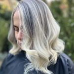 مرکز تخصصی رنگ٬لایت و کراتین بهناز مرادی