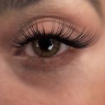 سالن تخصصی ناخن و مژه سارا عسگری