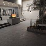 کلینیک زیبایی آذرخش (مطب دکتر اورک)