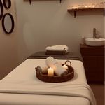 ماساژ در کلینیک جوان بمانیم