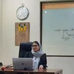 فاطمه خمسه روانشناس و رواندرمانگر پویشی