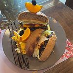 کافه رستوران ناردون