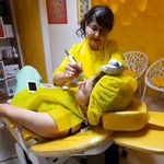 مرکز لیزر و کلینیک زیبایی دکتر خانجانی