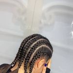 سالن زیبایی و‌ نیل بار نارسیس (انقلاب)