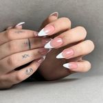 سالن زیبایی و‌ نیل بار نارسیس (انقلاب)