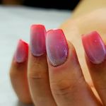 مرکز تخصصی کاشت ناخن یاشگین