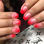 سالن زیبایی و مرکز تخصصی کاشت ناخن هلنا