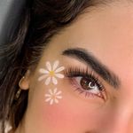 خدمات تخصصی مژه زی زی